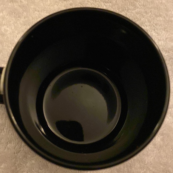 Mug “ ON THE NAUGHTY LIST AND I REGRET NOTHING “ - Picture 4 of 4